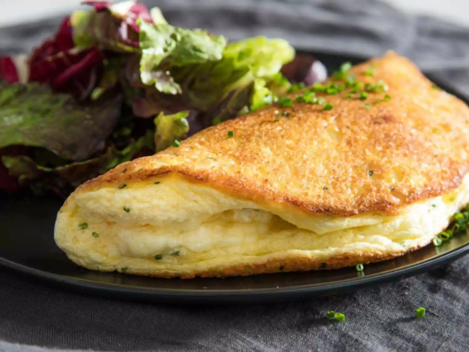 Soufflé omelet med ost opskrift